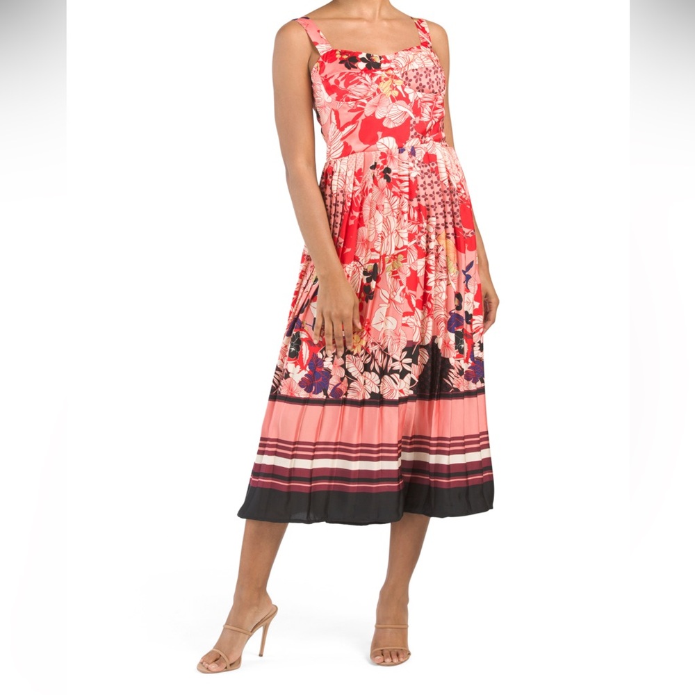 NWT Dalia McPhee Floral Printed Pleated Midi Dress Size Medium